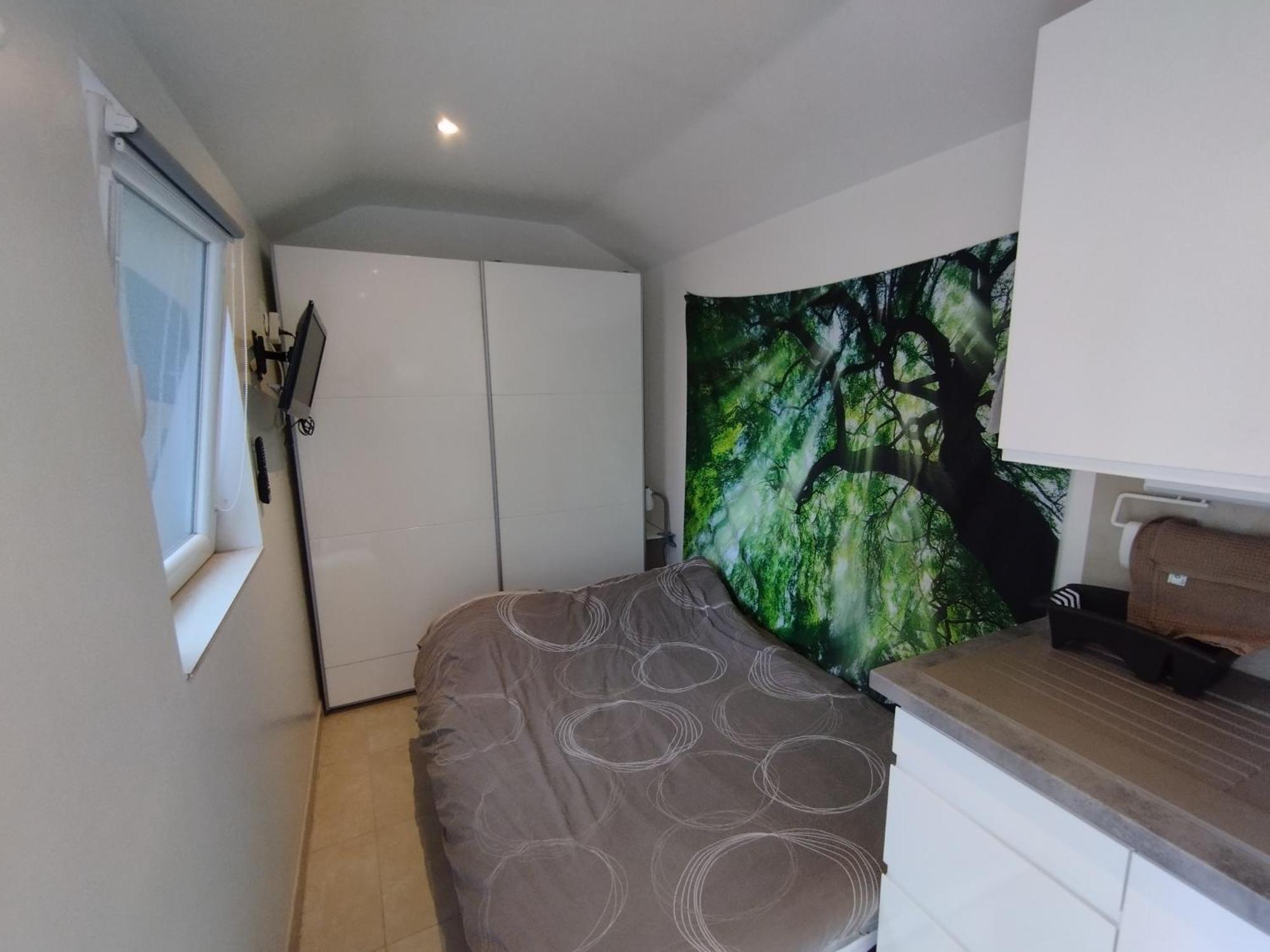 Studio Du Soleil Rez De Jardin Avec Parking Gratuit ว็องส์ ภายนอก รูปภาพ